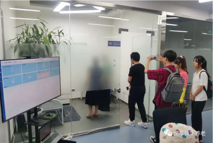 西安工程大學(xué)師生參加悅享數(shù)字西安創(chuàng)新中心OPENDAY活動(dòng)(圖1)