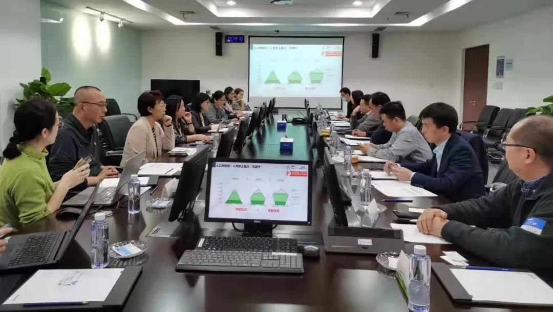 悅享數字趙鍇出席中關村“消除數字鴻溝,推動智能技術適老化” 主題座談會(圖2) 悅享數字趙鍇出席中關村“消除數字鴻溝,推動智能技術適老化” 主題座談會(圖2)