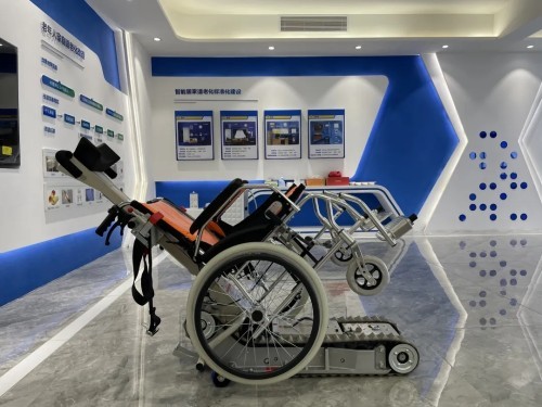 智慧養(yǎng)老新方式！錦江區(qū)養(yǎng)老服務(wù)指導(dǎo)中心全新升級(jí)(圖7)