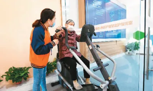 “老年版”APP興起，適老化改造提速，老年人加快—— 享受智能生活 融入數(shù)字時(shí)代(圖2)